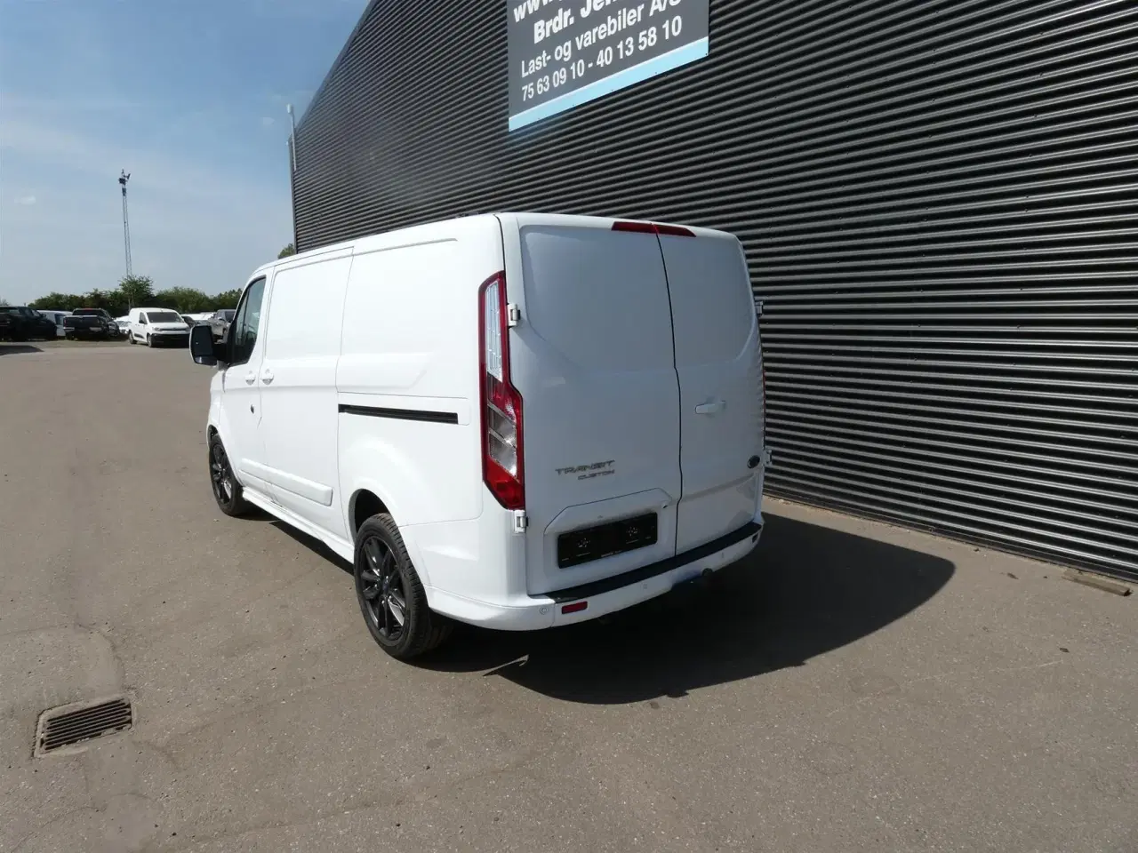 Billede 2 - Ford Transit Custom 290 L1H1 2,0 TDCi Sport 185HK Van 6g Aut.