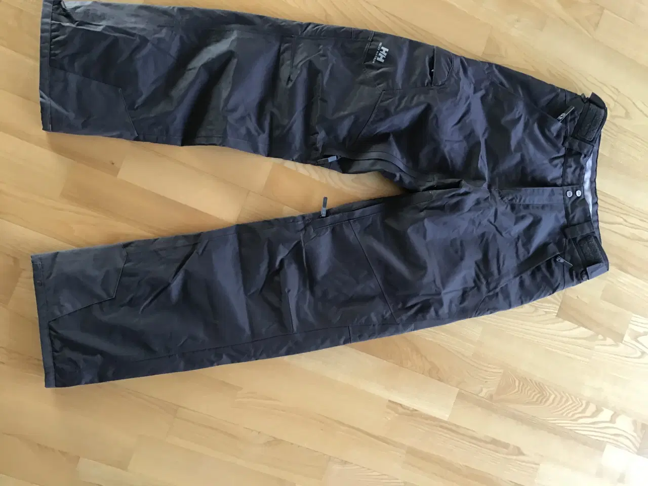 Billede 1 - Skibukser Helly Hansen, damemodel str. S