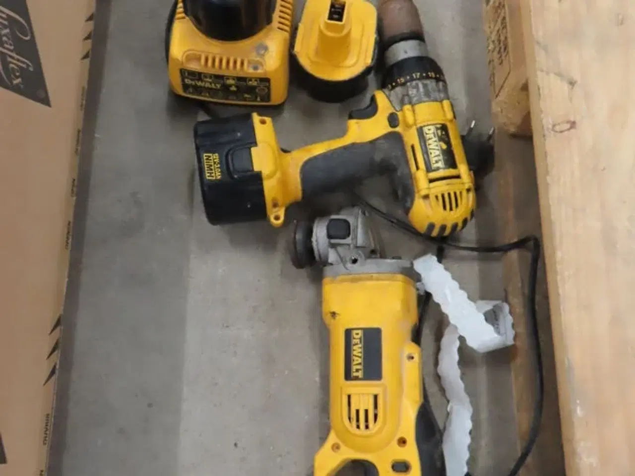 Billede 1 - 3 stk. Akku-værktøj DEWALT