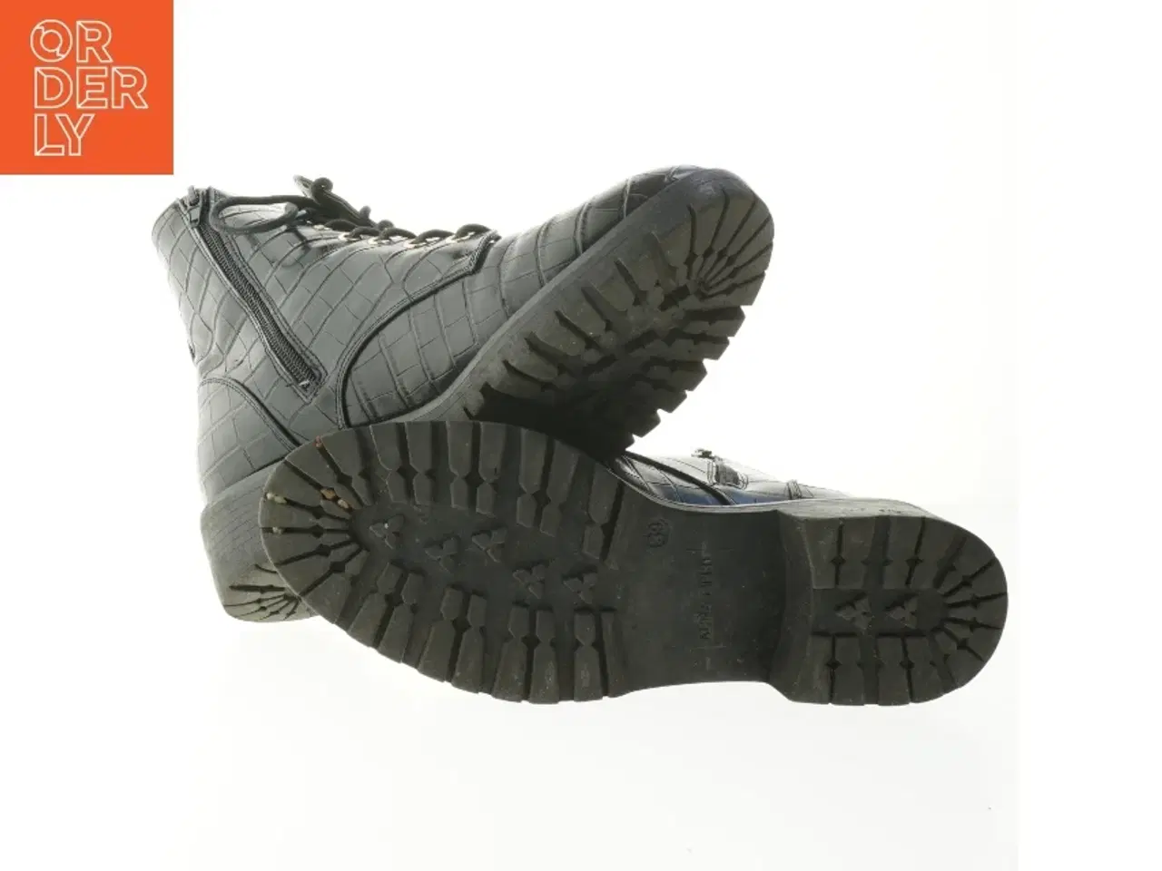 Billede 3 - Støvler i krokodilleskinds look fra Anna Field (str. 39 )