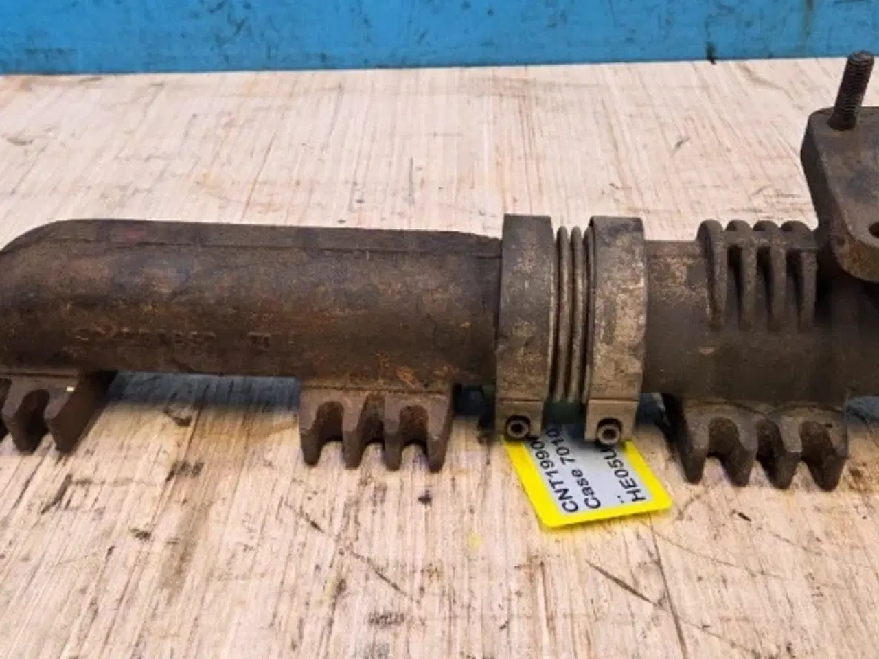 Billede 12 - Case 9010 Udstødningsmanifold 504046508