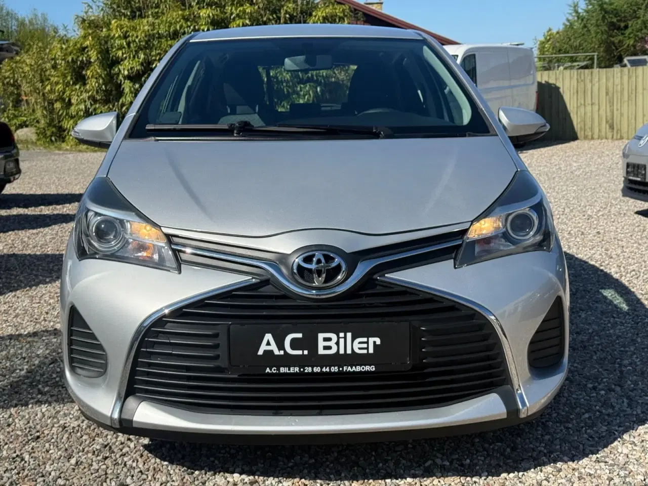 Billede 2 - Toyota Yaris 1,3 VVT-i T2