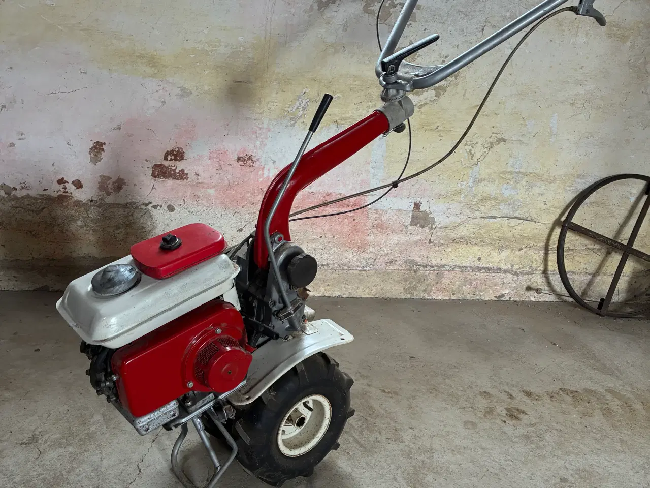 Billede 4 - Havefræser 