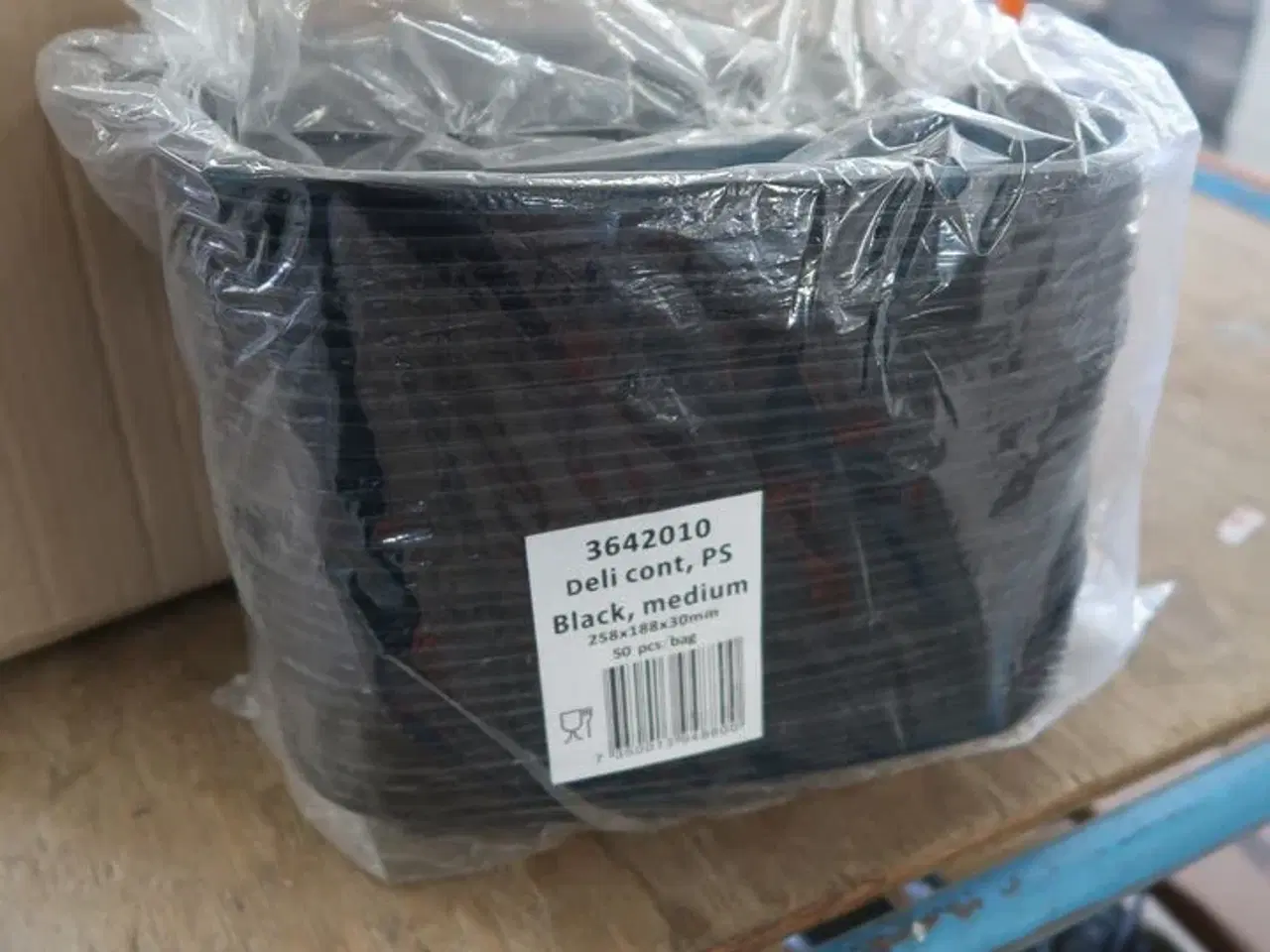 Billede 4 - 2 kasser (400 pr. stk.) Madbakker  3642010