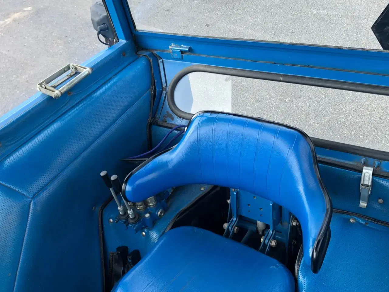 Billede 7 - Ford 4100 Med Kost og Sneskraber