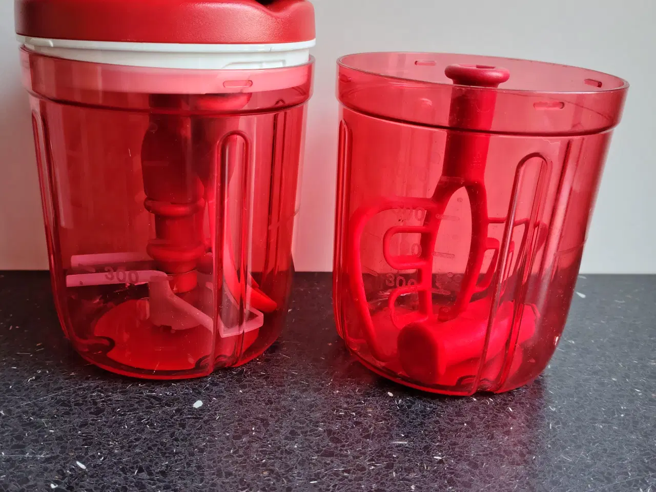Billede 1 - SOLGT Tupperware Chopper- Hakker og pisker