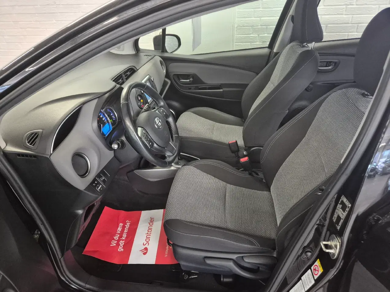 Billede 6 - Toyota Yaris 1,5 Hybrid H2 E-CVT 100HK 5d Trinl. Gear