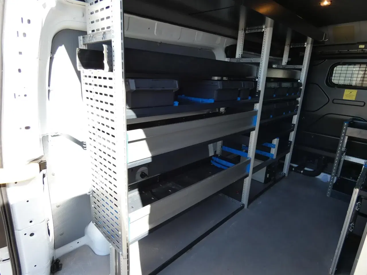 Billede 9 - Ford Transit Custom 300 L2H1 2,0 TDCi Trend 130HK Van 6g