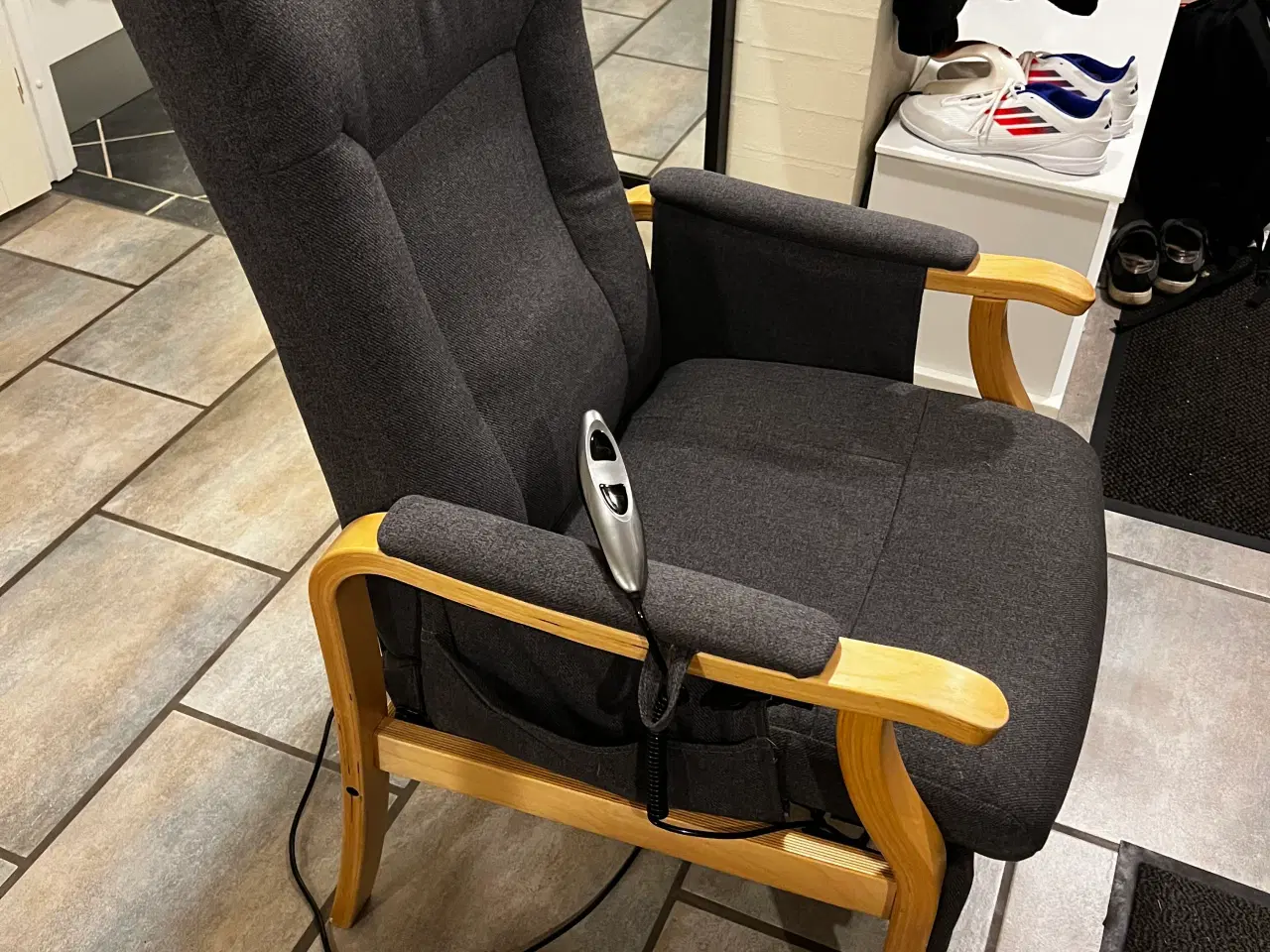 Billede 1 - Sorø otiumstol størrelse medium