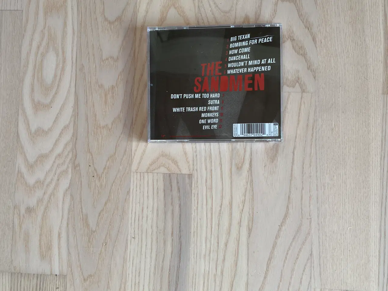 Billede 2 - Whitetrash red front med The Sandmen