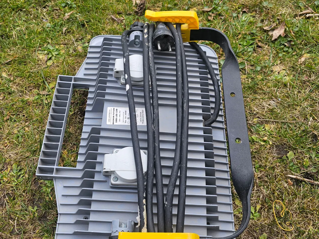 Billede 2 - Lampe til arbejde