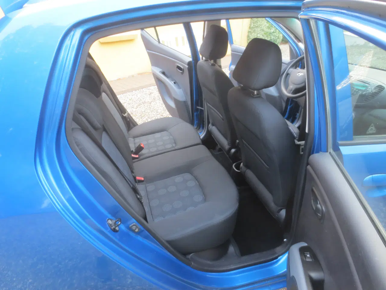 Billede 12 - Hyundai i 10 1.1 i Km 90000. Nysynet.