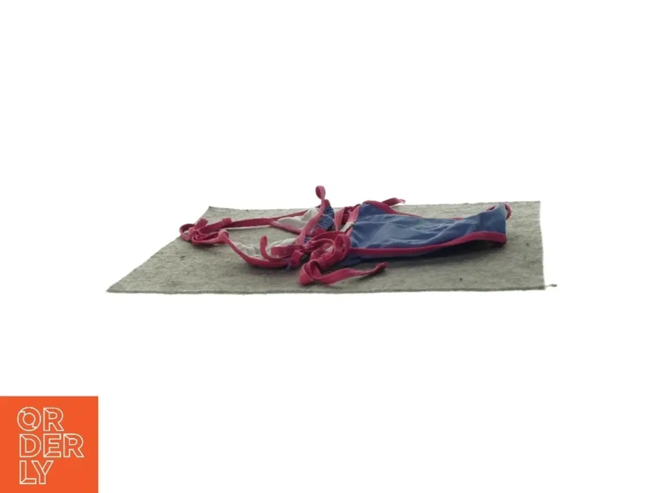 Billede 4 - Bikini (str. 110)