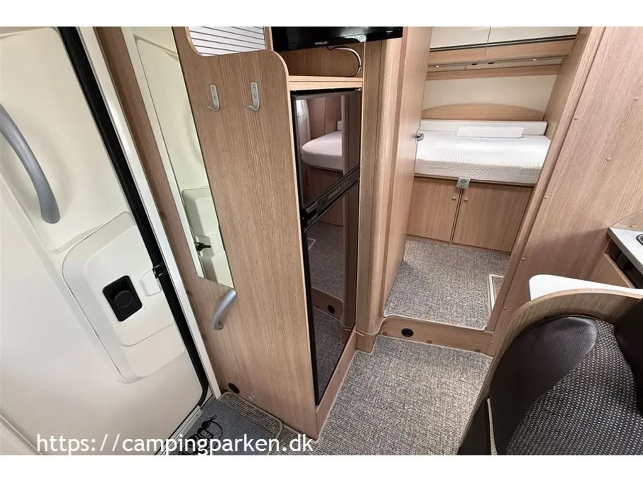 Billede 6 - 2017 - SunLight   Brugt autocamper med queensbed, sænkeseng og automatgear
