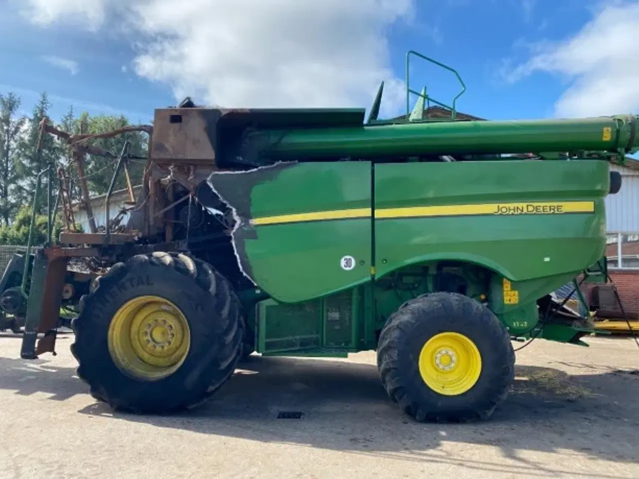 Billede 1 - John Deere S670i Sælges i dele/For parts 