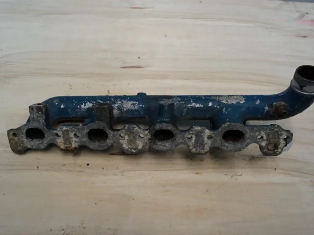 Billede 3 - Ford 7700 Indsugnings Manifold D5NN9425R