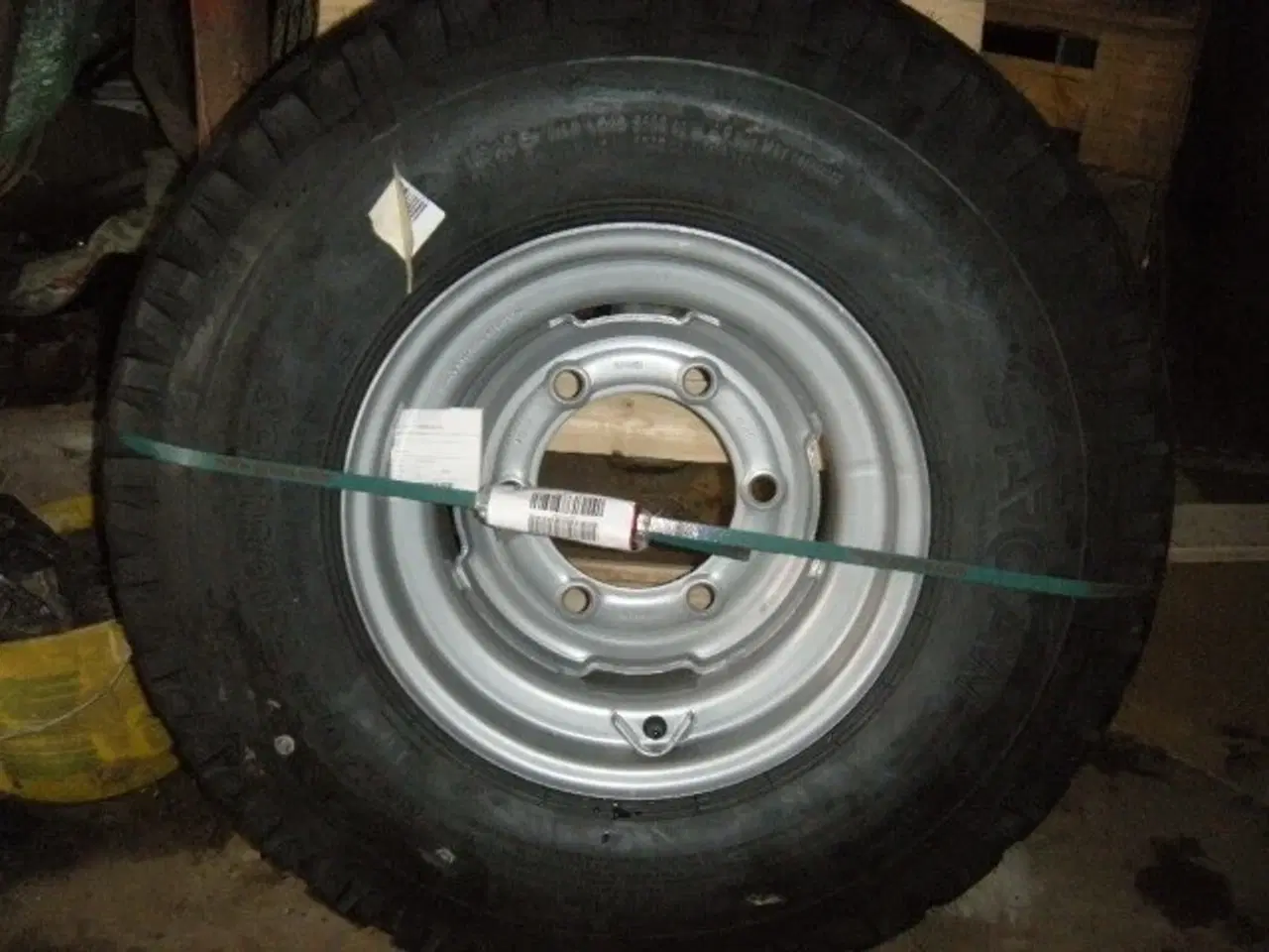 Billede 1 - - - - 300-80-15.3