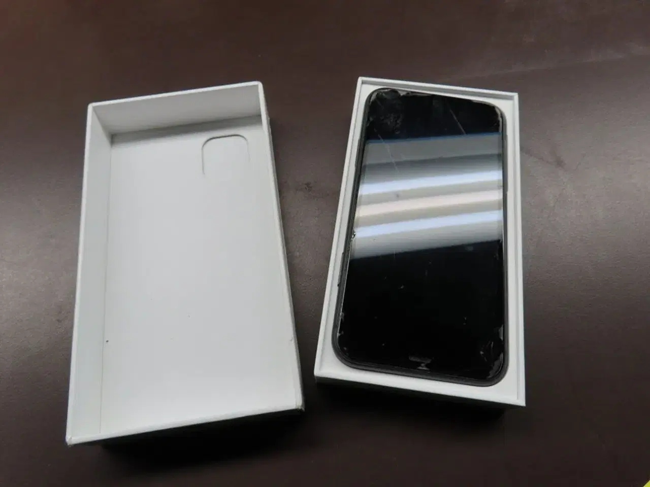 Billede 2 - Mobiltelefon, APPLE IPHONE