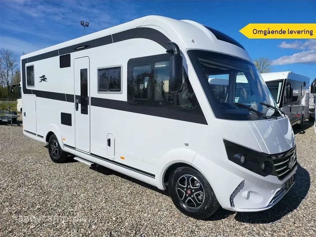 Billede 1 - 0 - Laika Ecovip 4109 DS   Automatgear. 160HK.Face to face siddegruppe. lædersæder.