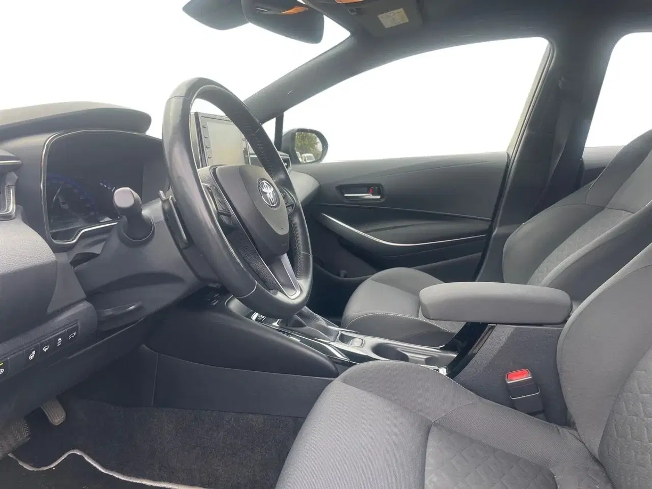 Billede 18 - Toyota Corolla Touring Sports 2,0 Hybrid H3 Smart E-CVT 180HK Stc 6g Aut.