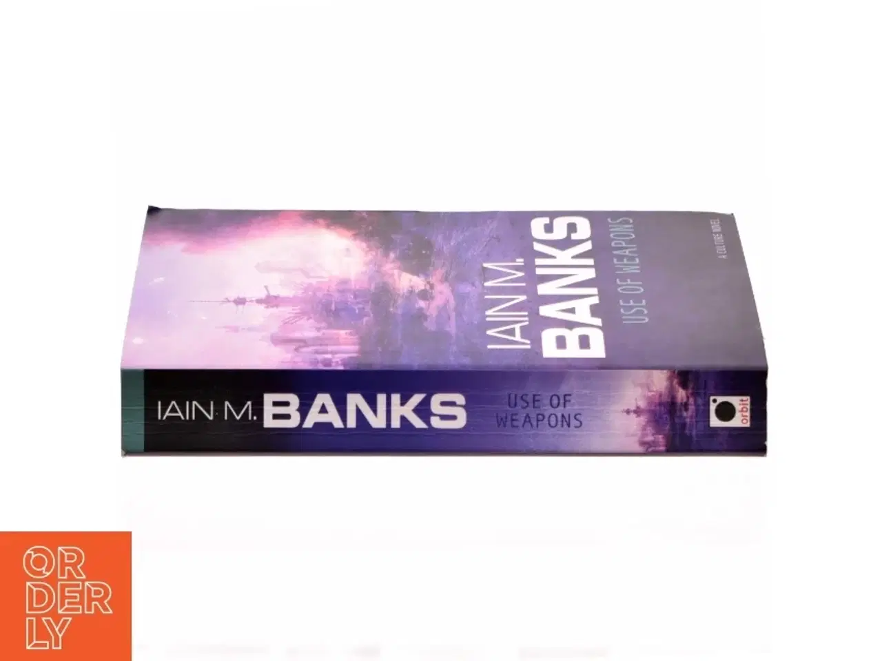 Billede 2 - Use of weapons af Iain Banks (Bog)