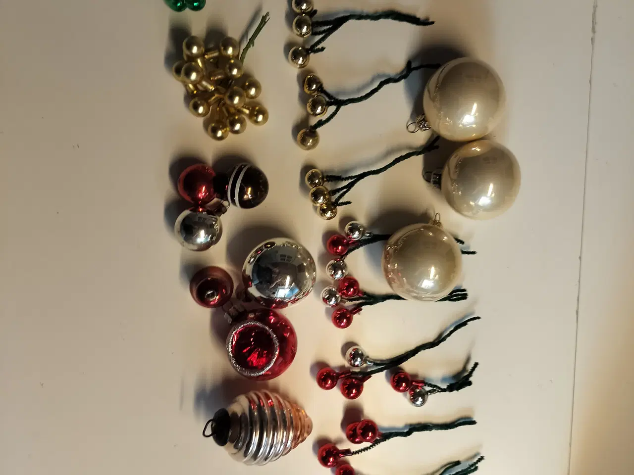 Billede 4 - Diverse 58 Gamle glas julekugler
