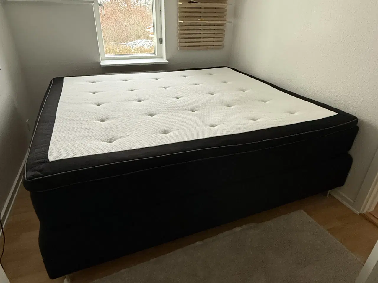Billede 1 - Kontinental seng 