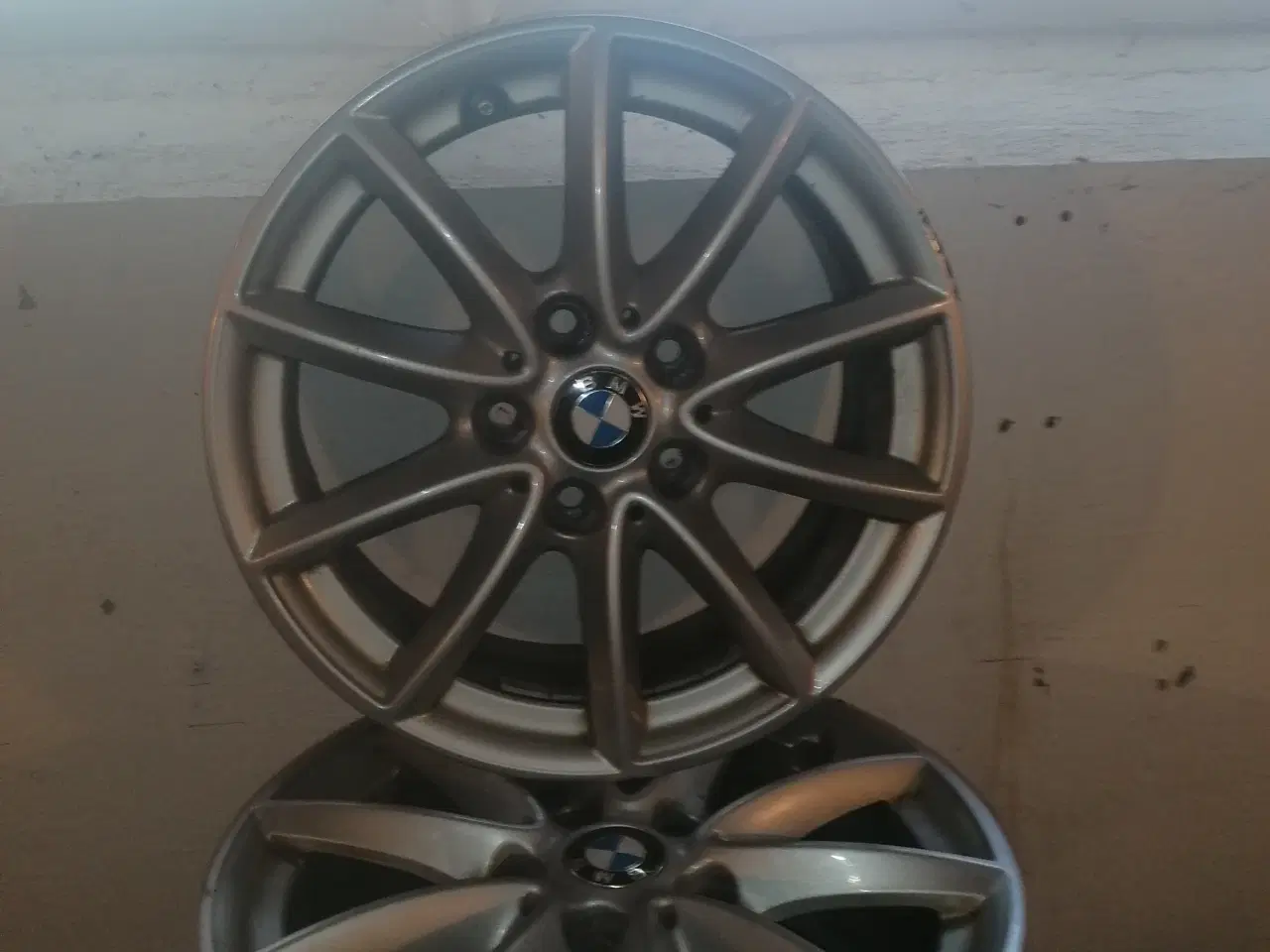 Billede 3 - BMW alufælge 205/60-R16