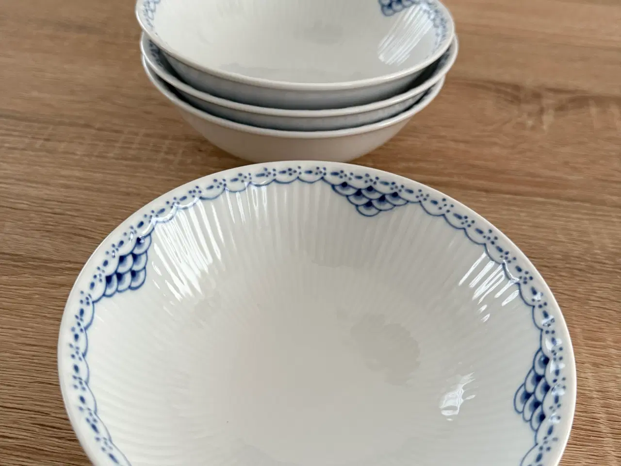 Billede 1 - 4 stk Royal Copenhagen Prinsesse skåle