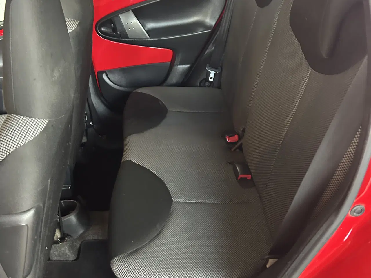 Billede 10 - Meget flot Aygo 420 kr/halvårlig afgift