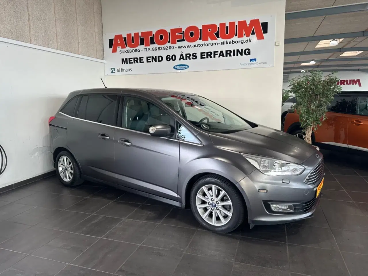 Billede 1 - Ford Grand C-MAX 1,5 TDCi 120 Titanium+ Van