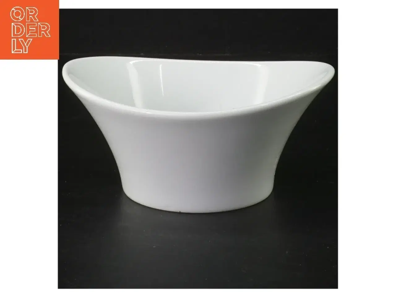 Billede 1 - Hvid porcelænsskål (str. Ø 16 cm)