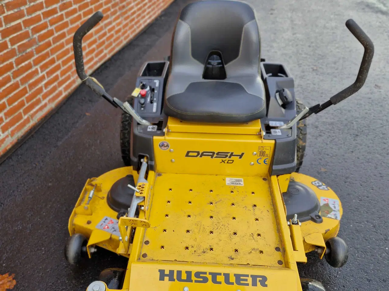 Billede 2 - HUSTLER Dash XD Zero-turn 48"