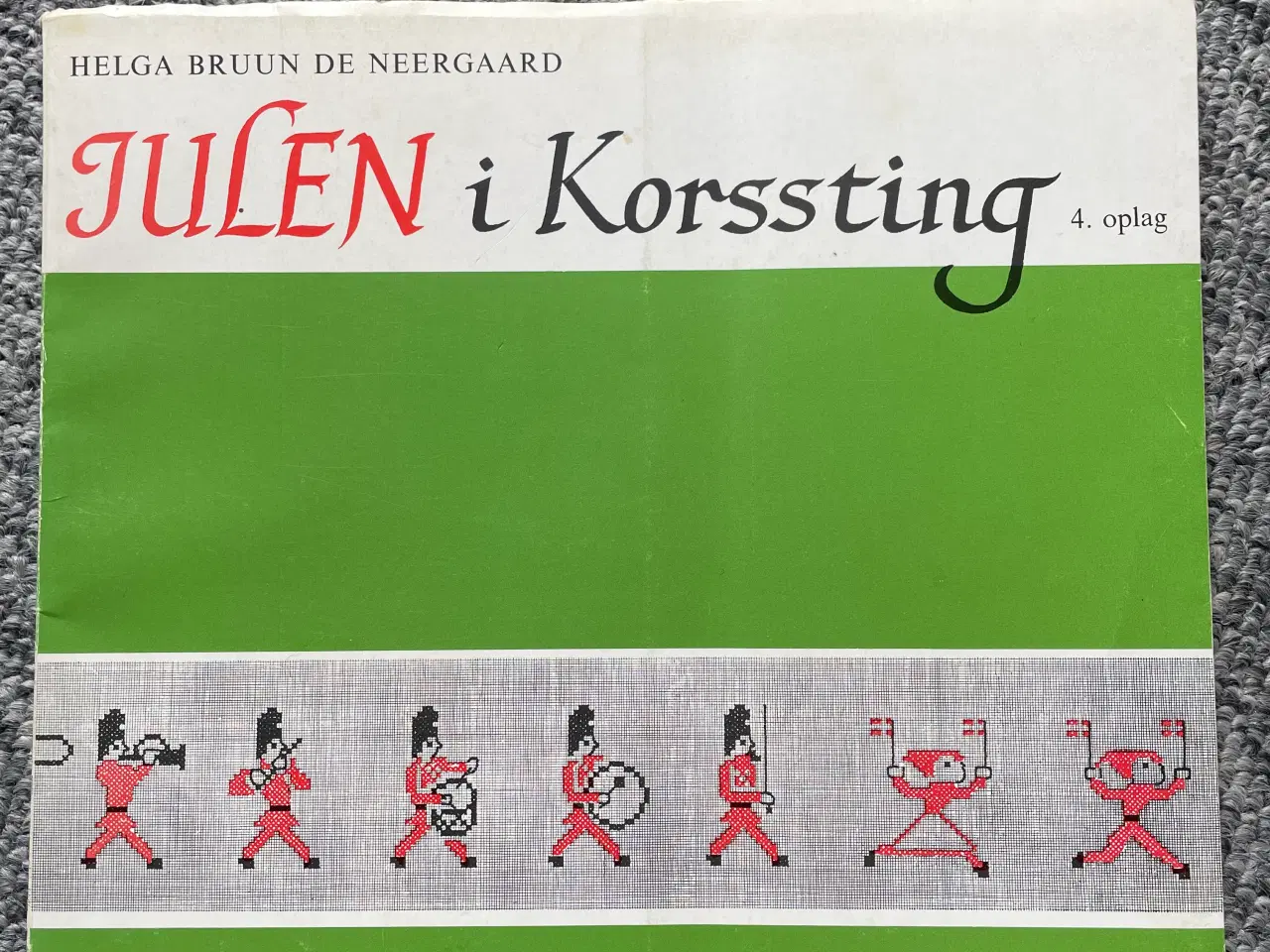 Billede 1 - Julen i korssting