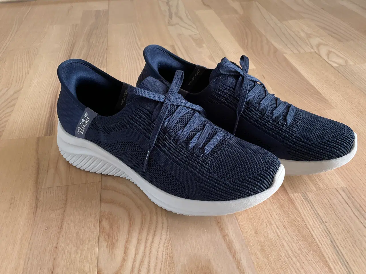 Billede 4 - skechers-slip-ins sko og sandaler