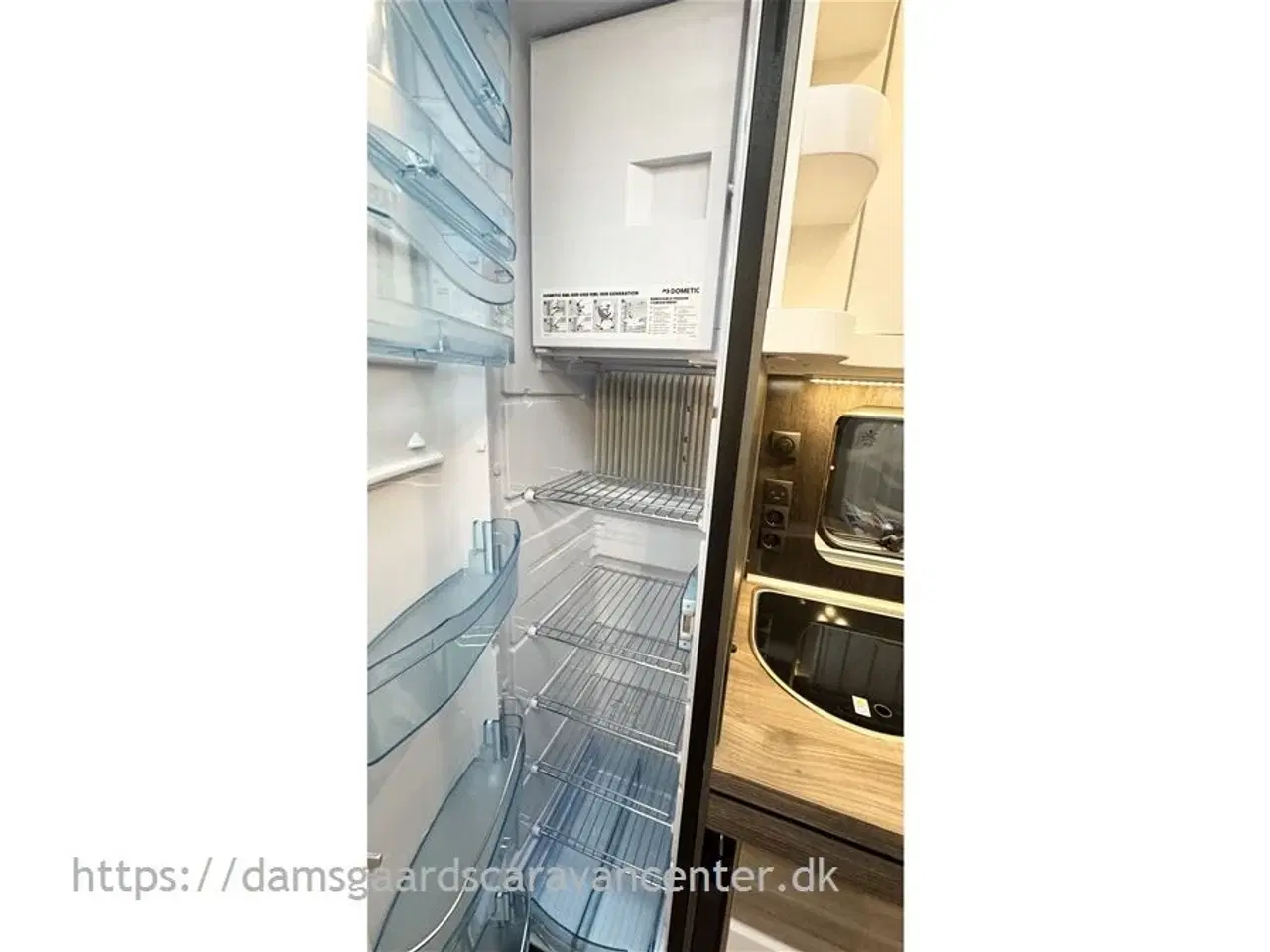 Billede 13 - 2022 - Hobby Excellent Edition 560 KMFe   Franskseng-Køjer-Gulv temp.-Byvand-Telt