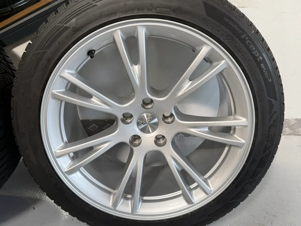 Billede 5 - 19” Gemini fælge med vinterdæk