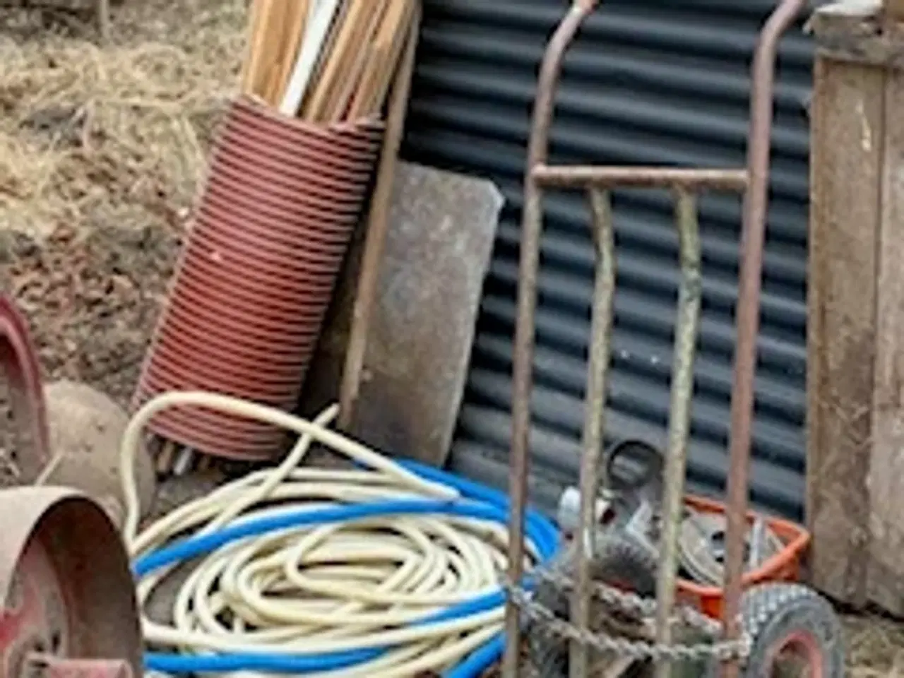 Billede 5 - Diverse træmateriel og stolper