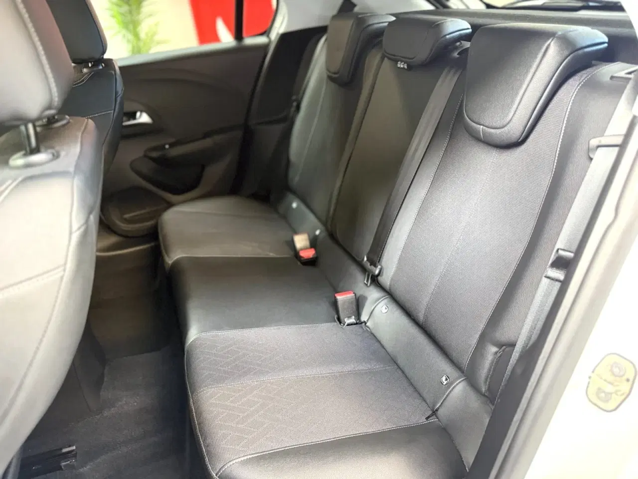 Billede 12 - Opel Corsa 1,5 D 102 Elegance