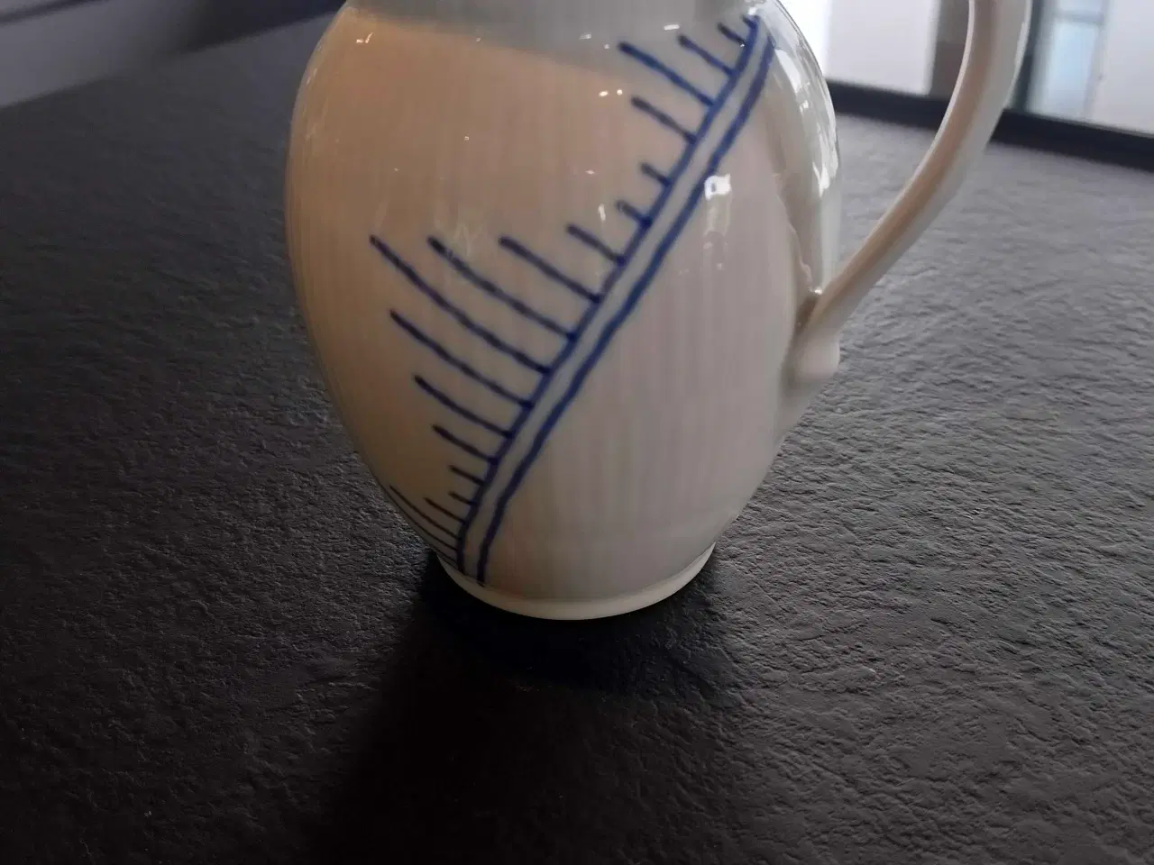 Billede 2 - ROYAL COPENHAGEN Royal Copenhagen blå Mega Riflet 