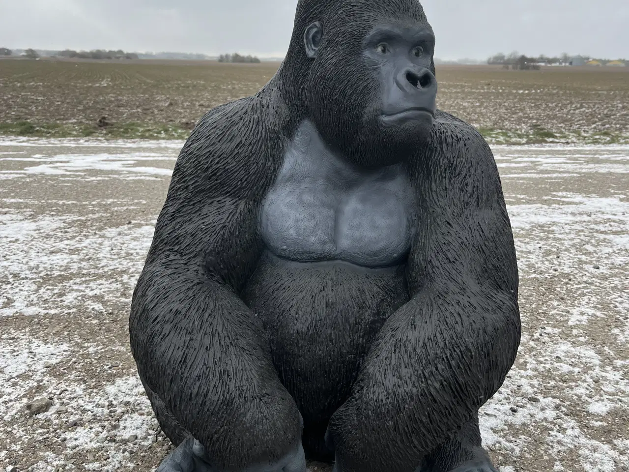 Billede 1 - Gorilla i plast polyester 