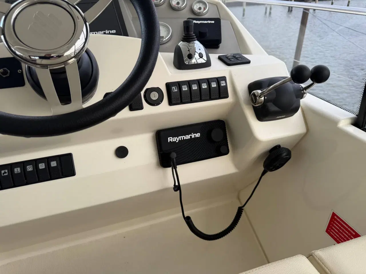 Billede 27 - Prestige 42S - Twin Volvo Penta IPS500/Udstyr