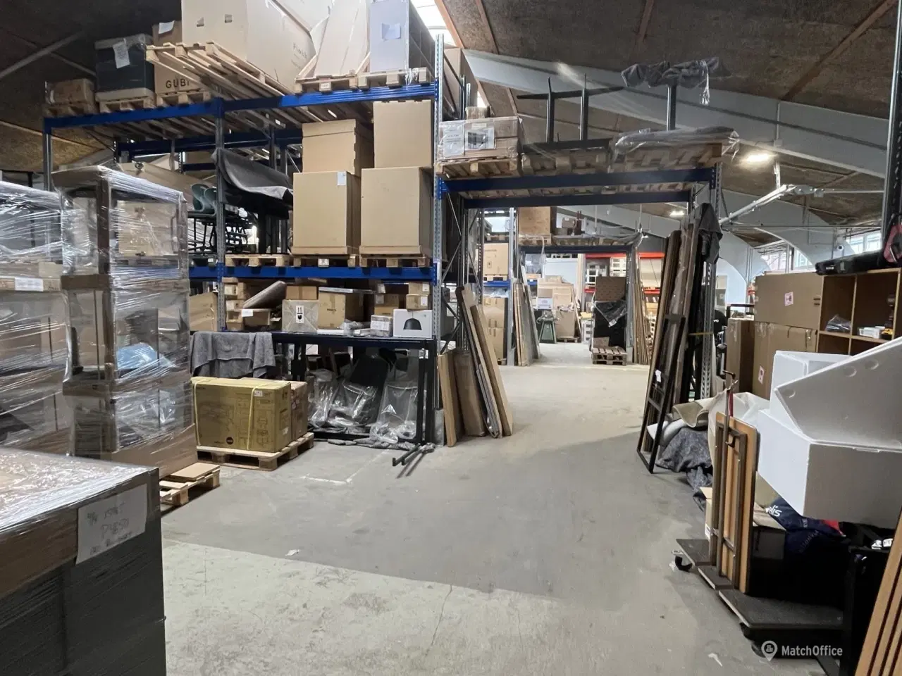 Billede 7 - Præsentabelt højloftet lager/produktionslejemål på i alt 517 m2