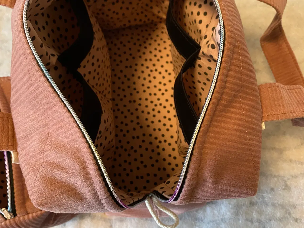 Billede 10 - Flotte toilettaskesæt