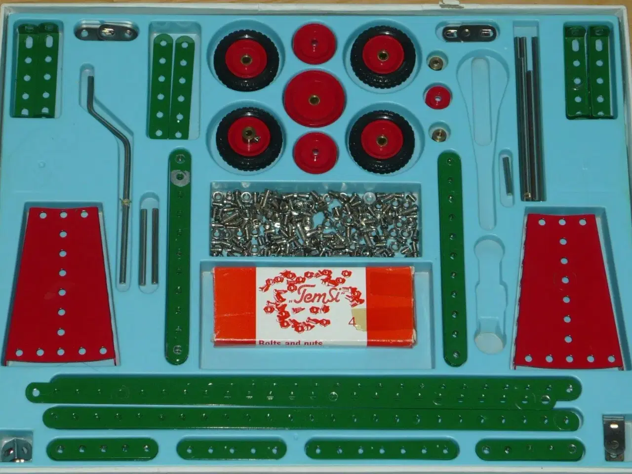 Billede 2 - Gammelt "Temsi" Ingeniørsæt