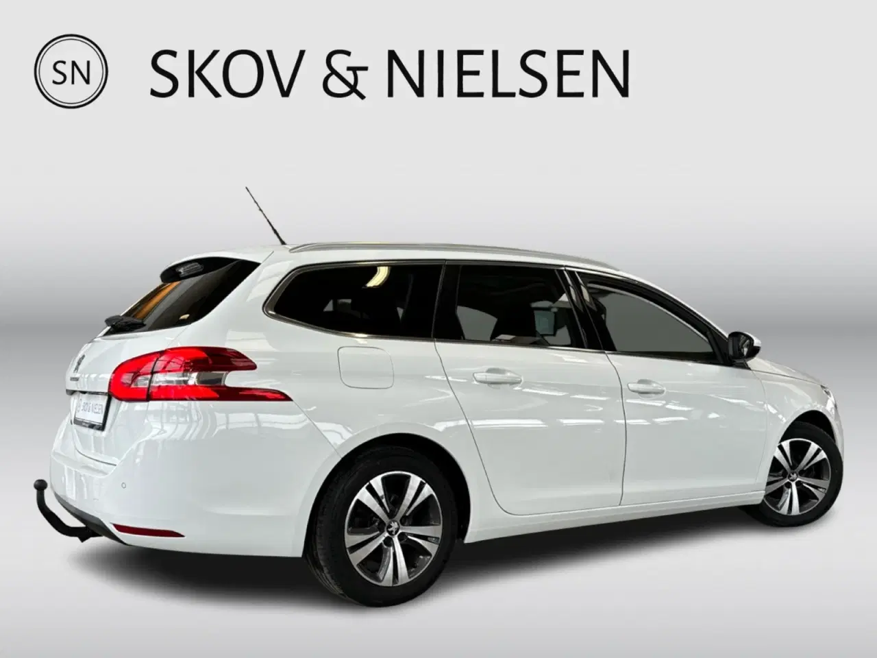 Billede 3 - Peugeot 308 1,6 BlueHDi 120 Allure Sky SW EAT6