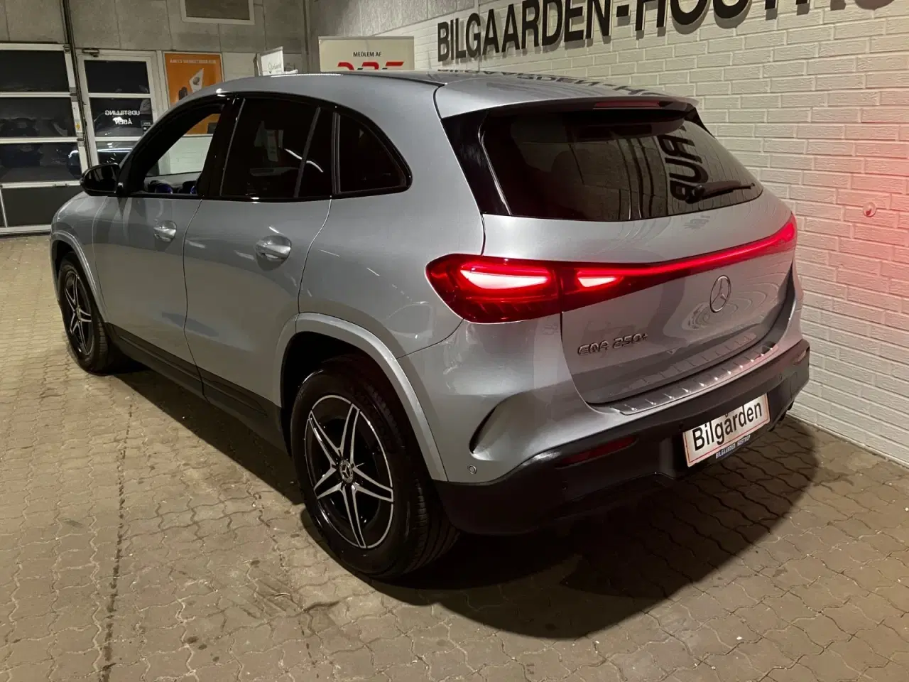 Billede 4 - Mercedes EQA250+  AMG Line