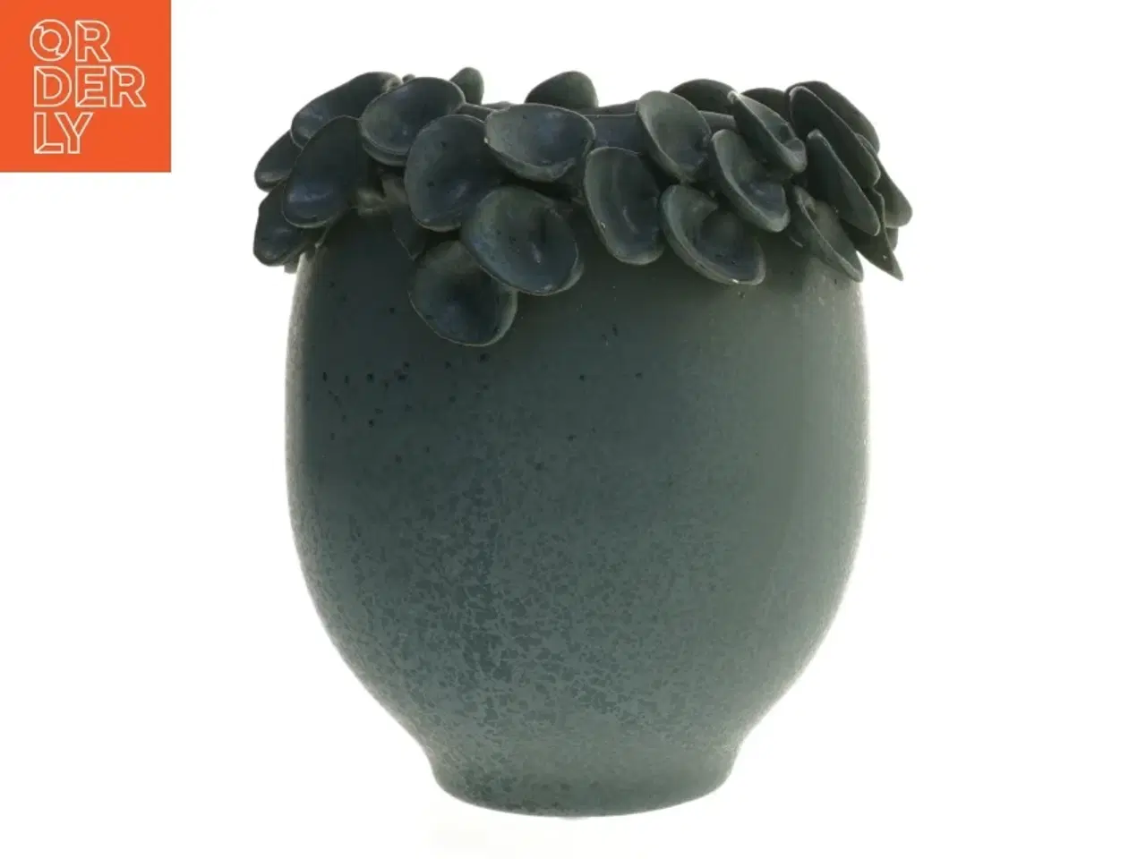 Billede 1 - Dekorativ vase med blomsterpræg fra Bahne (str. 19 cm)