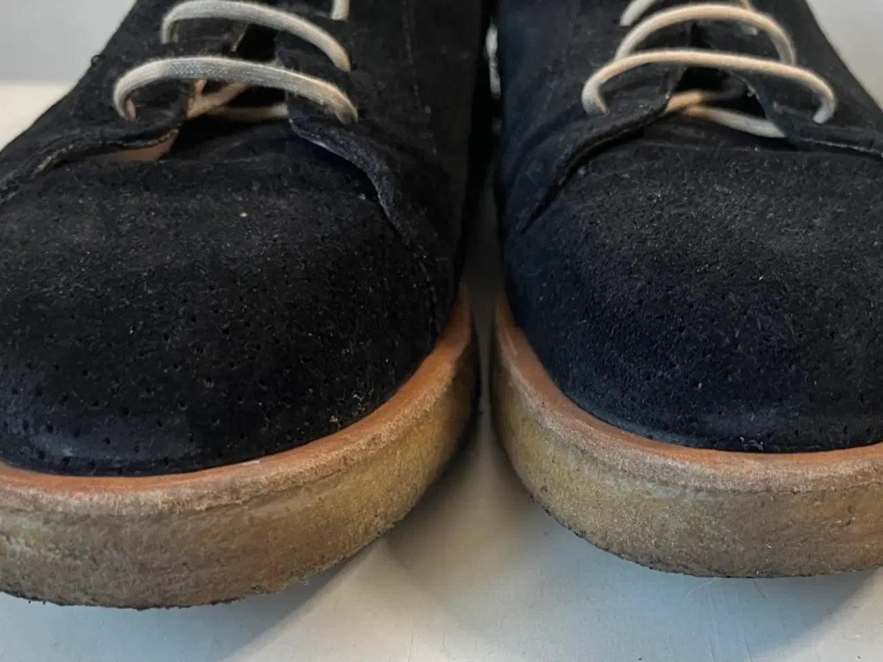 Billede 3 - Angulus, snøresko, str 41