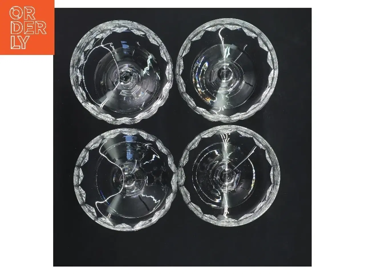 Billede 3 - Champagneglas sæt (str. 4 stk Ø 9 cm længde 12 cm)